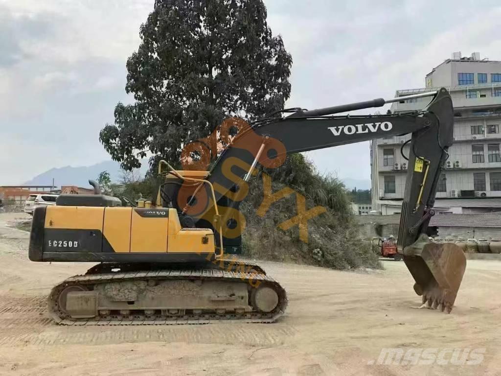Volvo EC 210 B LC Гусеничные экскаваторы