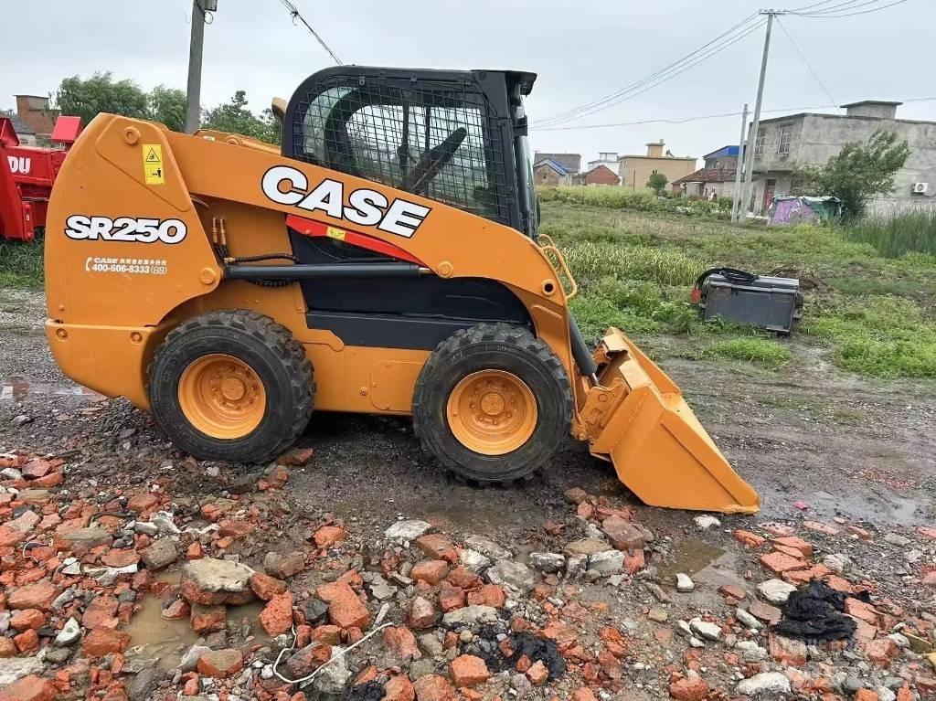 CASE SR 250 Мини-погрузчики