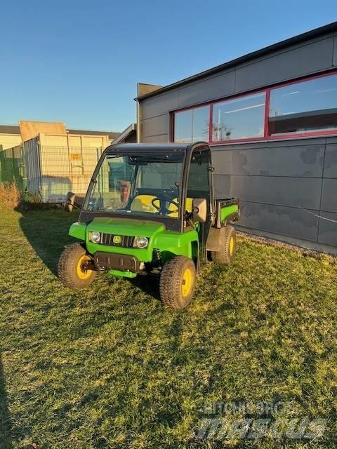 John Deere Gator TE Коммунальные машины