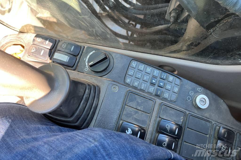 Volvo EC 140 C L Гусеничные экскаваторы