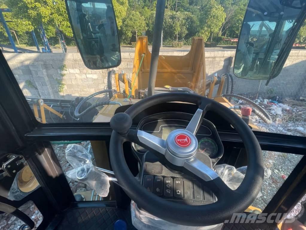 CAT 420F Экскаваторы-погрузчики
