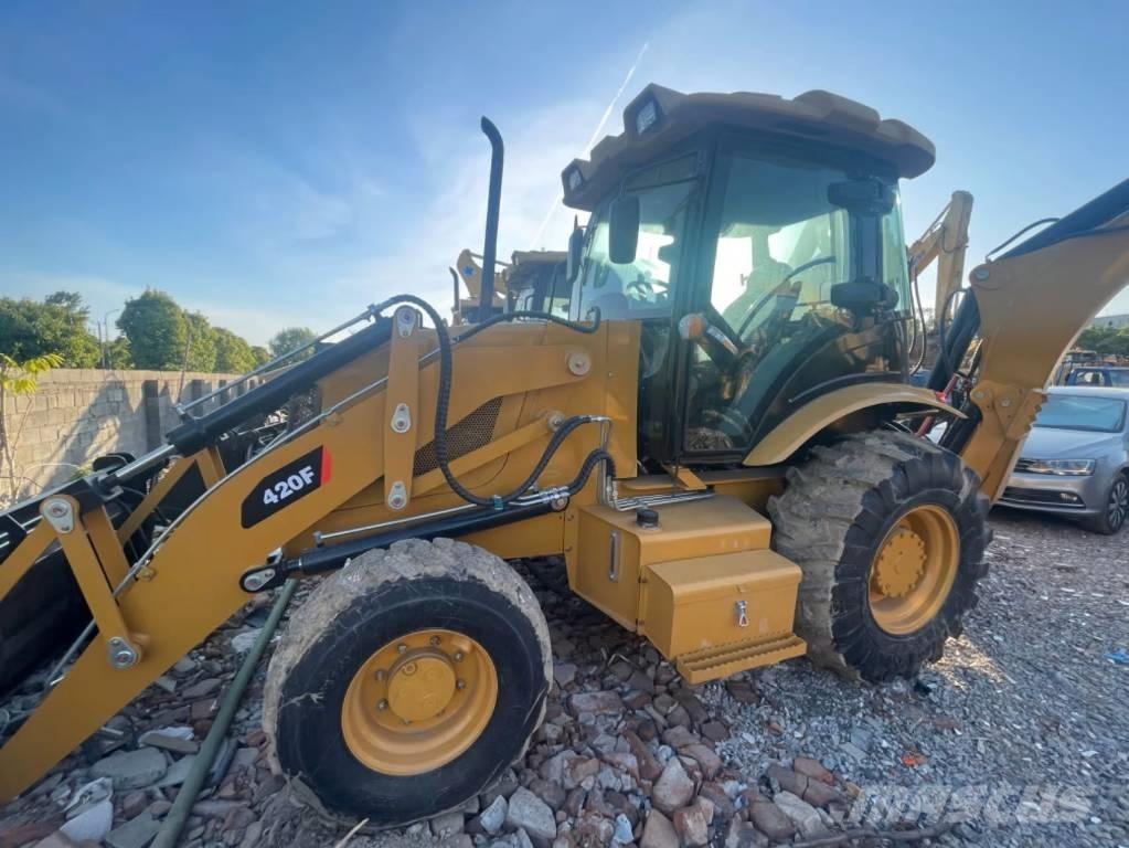CAT 420F Экскаваторы-погрузчики