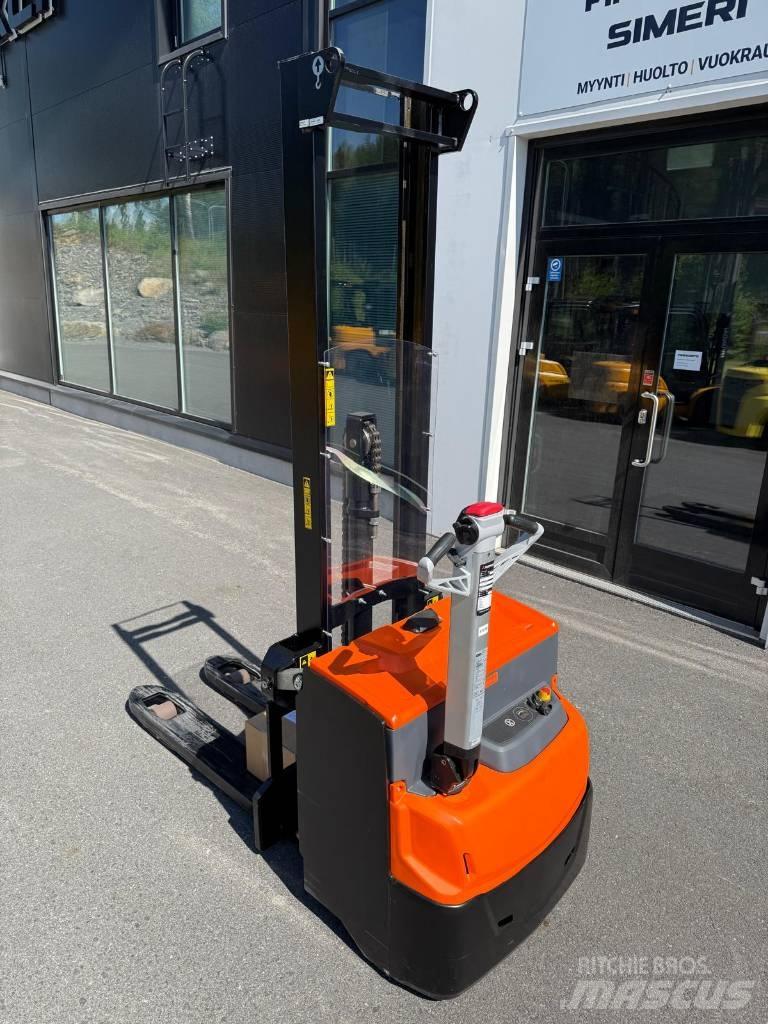 Rocla SWS12L Ручные штабелёры с электроподъёмом