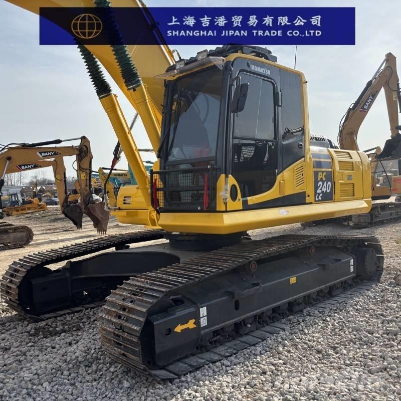 Komatsu PC 240 Гусеничные экскаваторы
