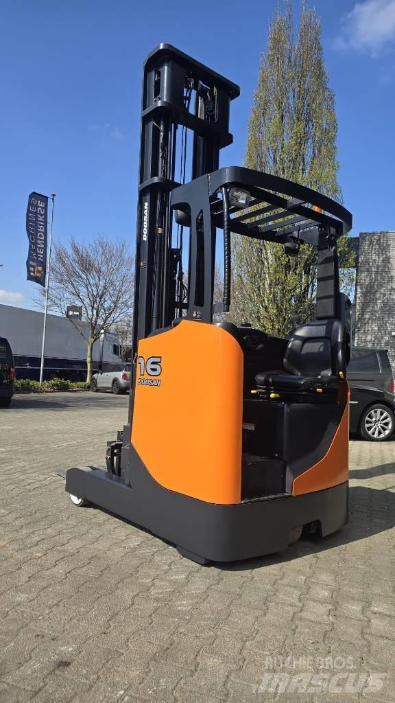 Doosan BR 16 JW-7 Ричтраки