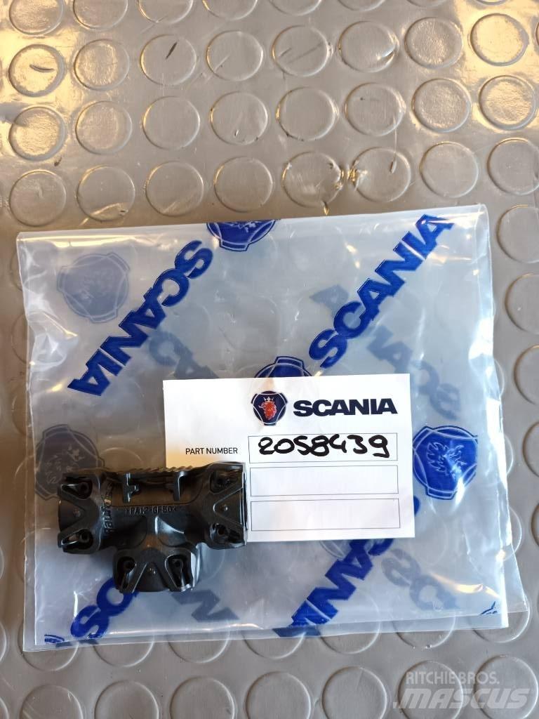Scania UNION 2058439 Двигатели