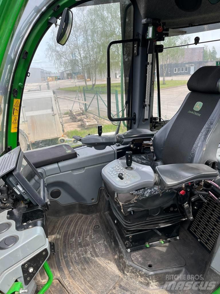 John Deere 1070E Харвестеры