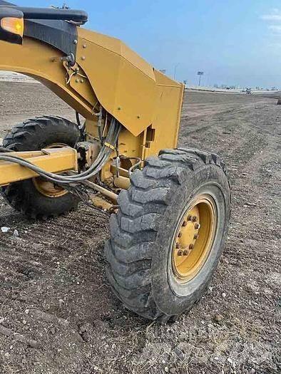 CAT 140M2 Грейдеры