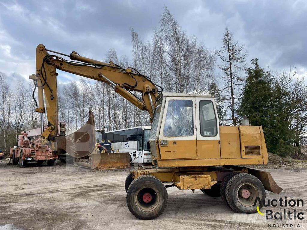 Liebherr A 900 C Колёсные экскаваторы