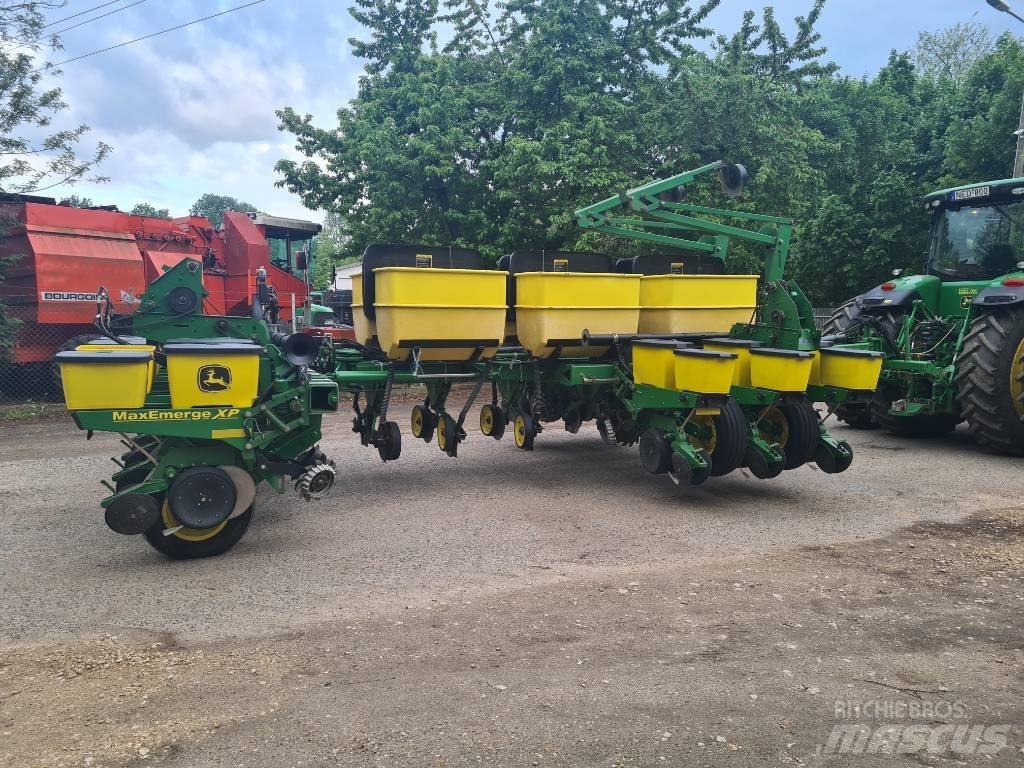 John Deere 1770 Сажалки