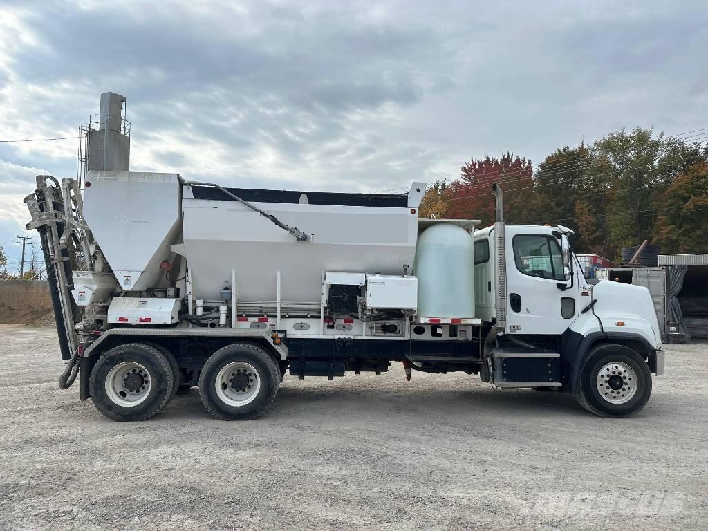 Freightliner 108 SD Специальные грузовики