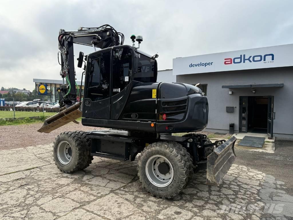 Yanmar B 110 W Колёсные экскаваторы