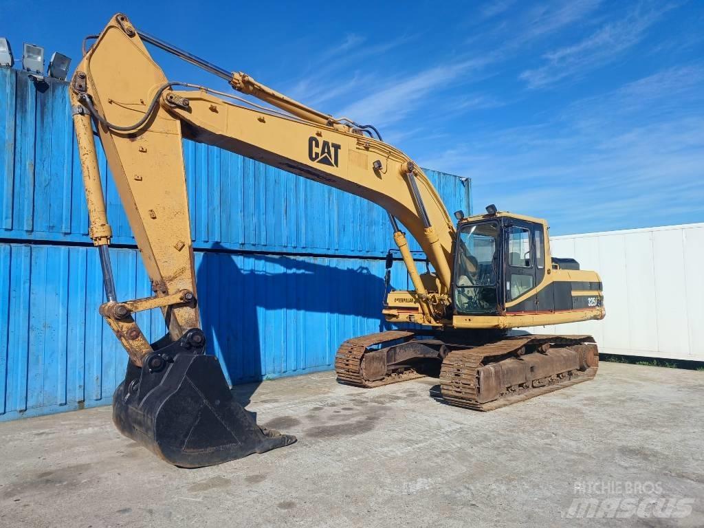 CAT 325 Гусеничные экскаваторы