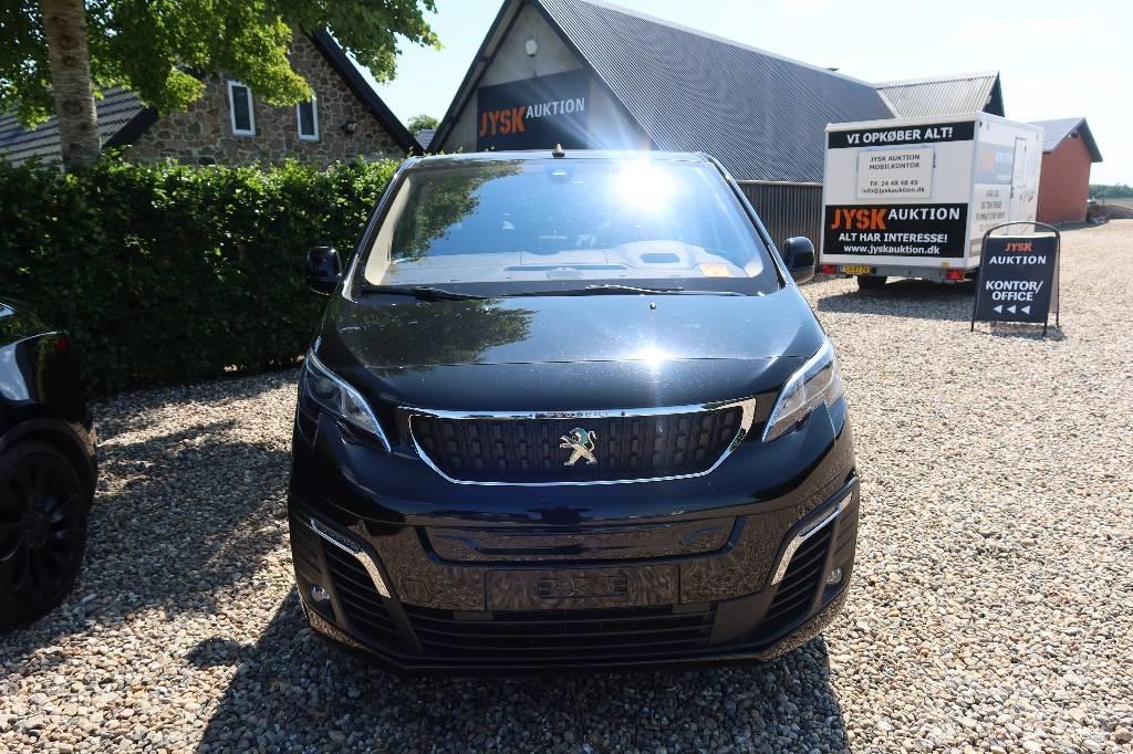 Peugeot E-Traveller Легковые автомобили