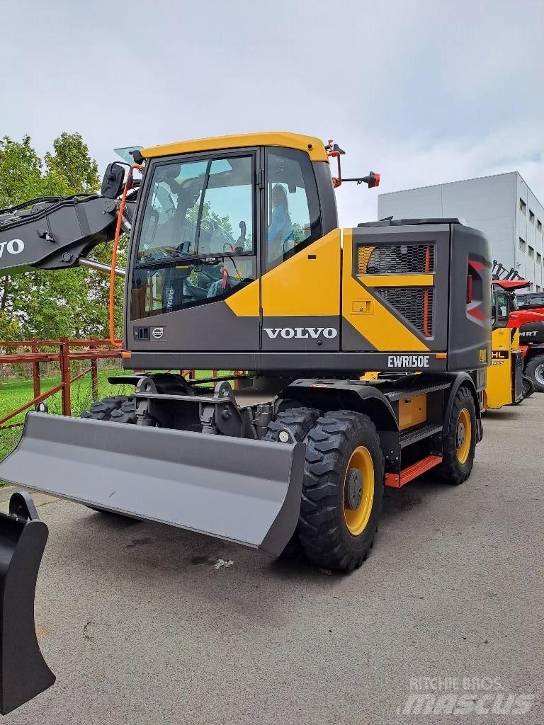 Volvo EWR150E Колёсные экскаваторы