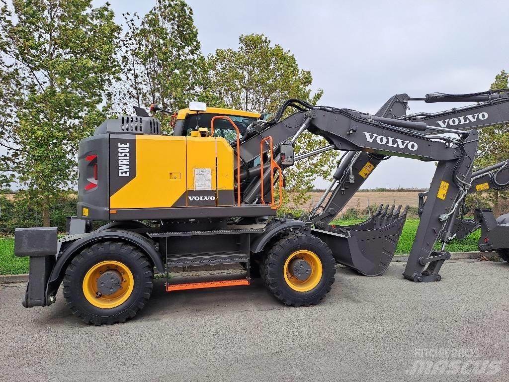 Volvo EWR150E Колёсные экскаваторы