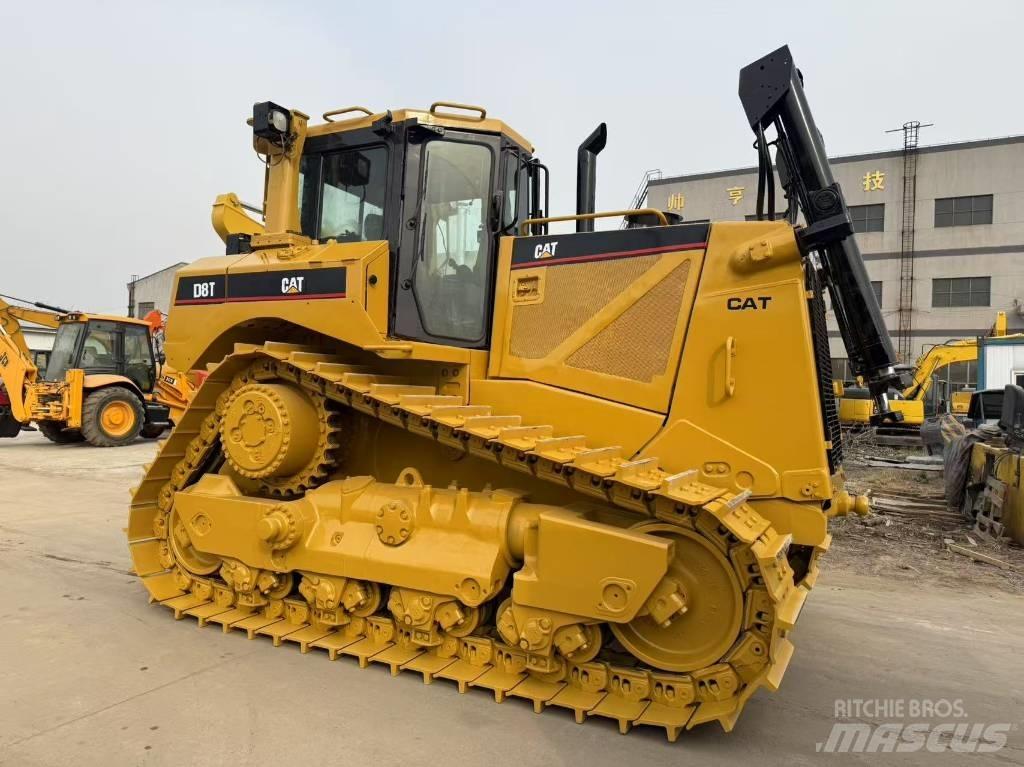 CAT D 8 T Гусеничные бульдозеры