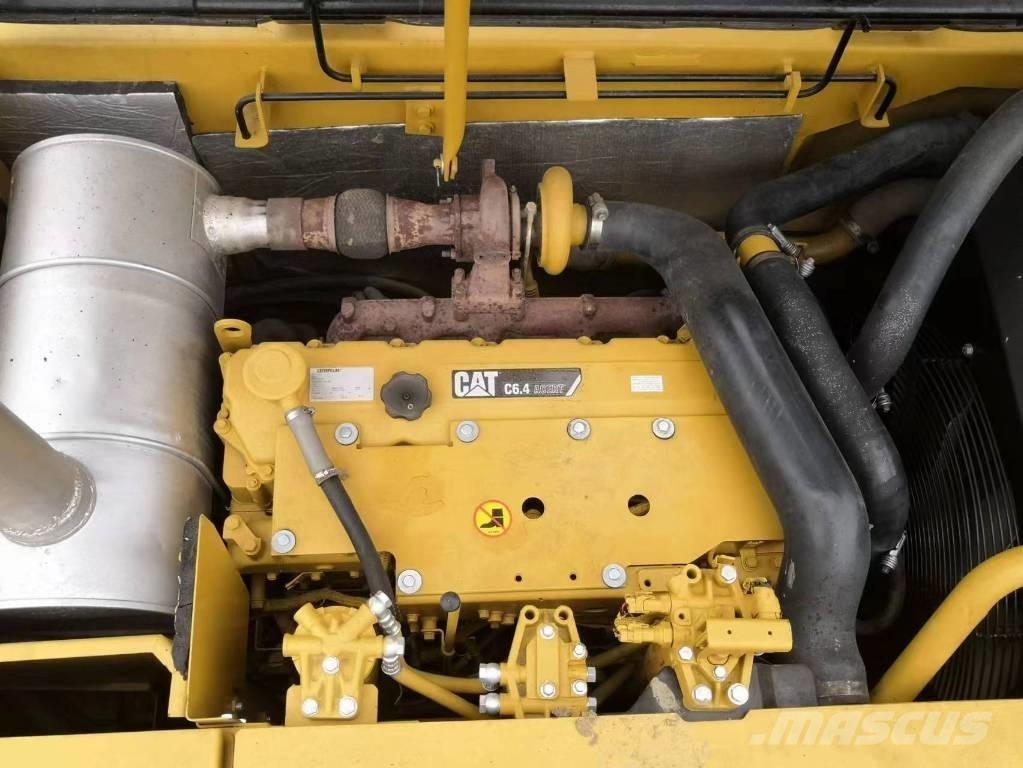 CAT 320 D Гусеничные экскаваторы