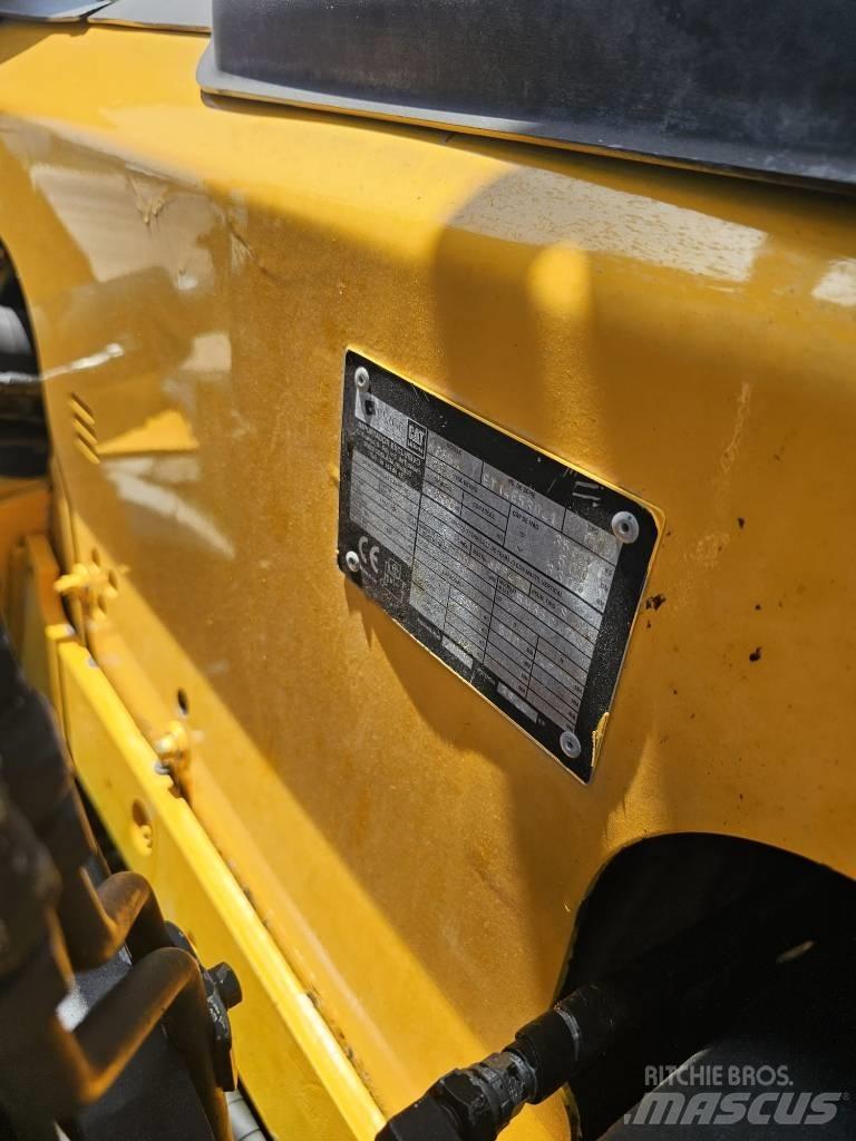 CAT 35 Дизельные погрузчики