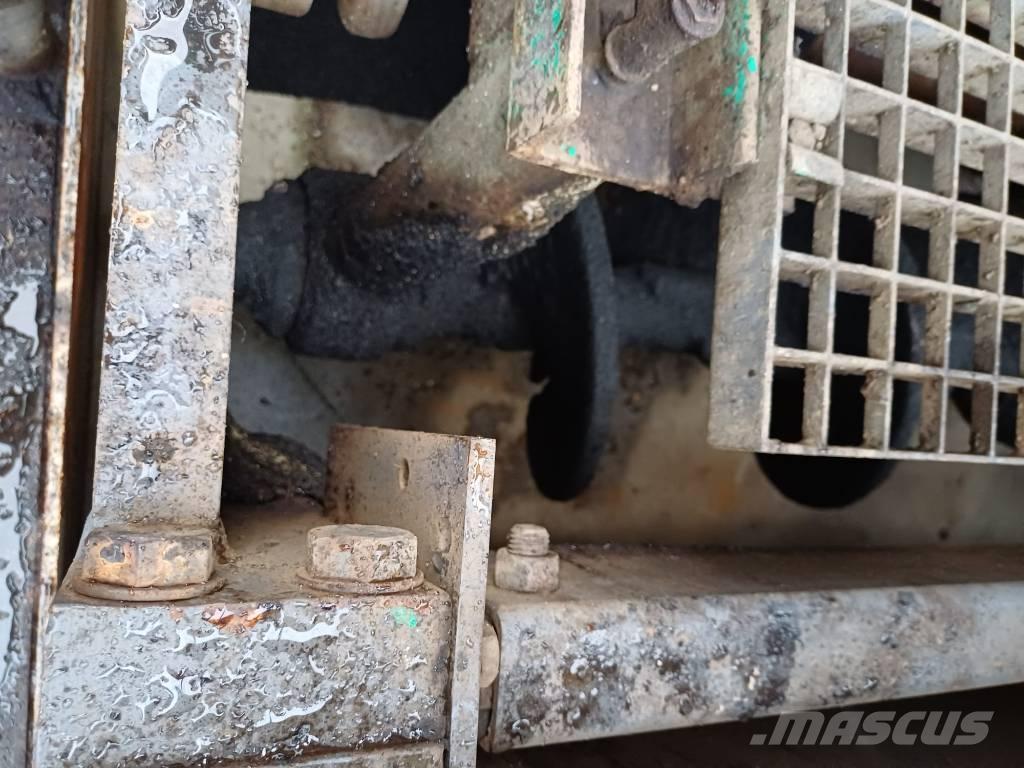 Vögele super 1302 Асфальтоукладчики