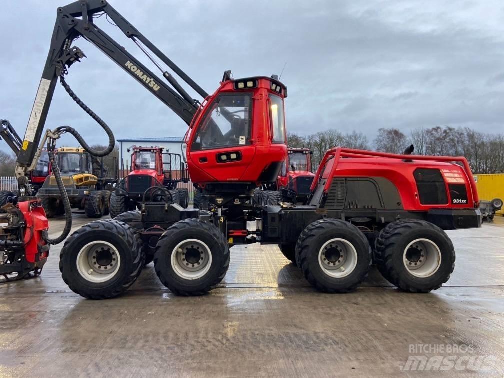 Komatsu 931XC Харвестеры