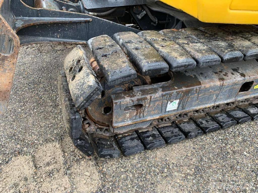 Komatsu PC88MR-8 Гусеничные экскаваторы