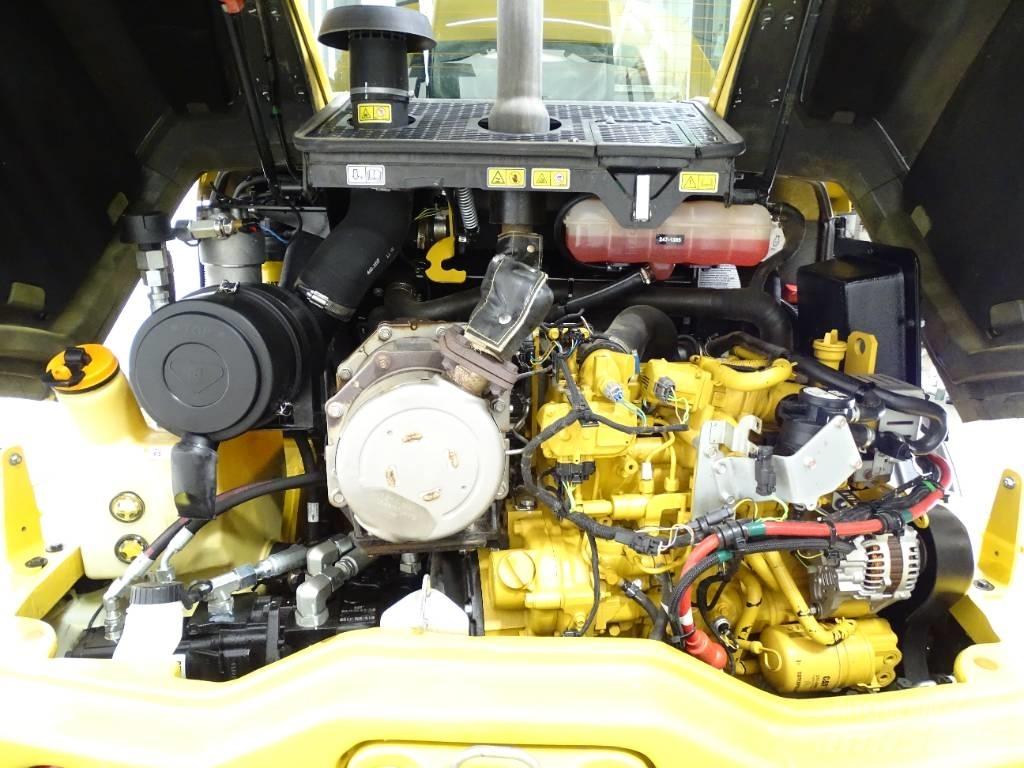 CAT 908M Фронтальные погрузчики