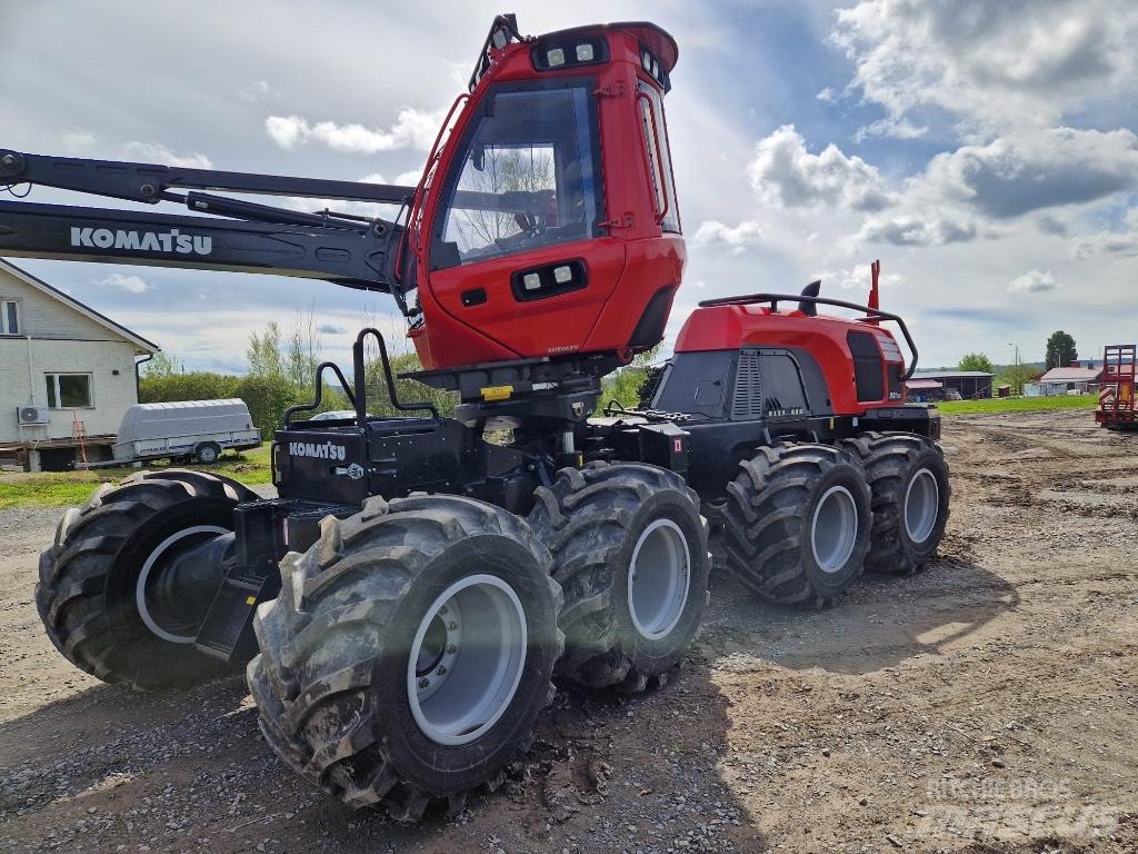 Komatsu 931 XC Харвестеры