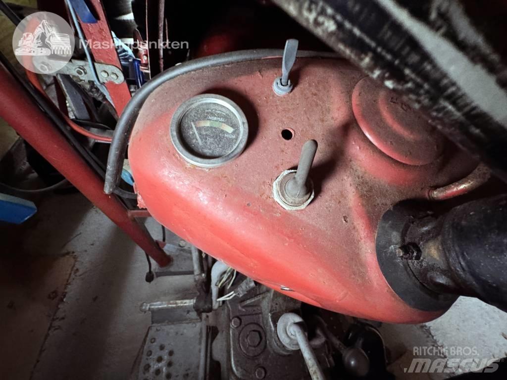 Massey Ferguson 35 Трактора