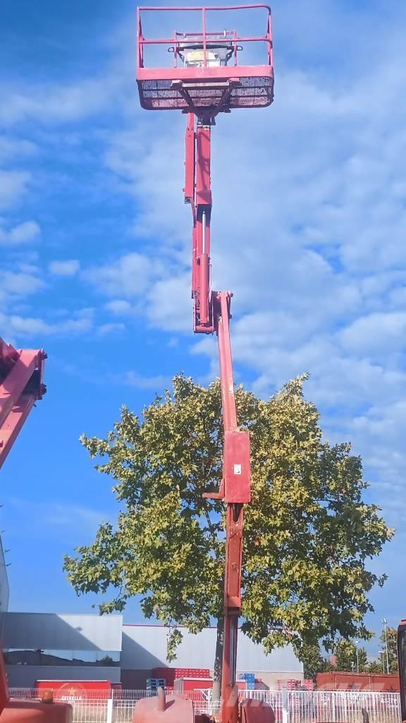 JLG 450 AJS II Коленчатые подъемники