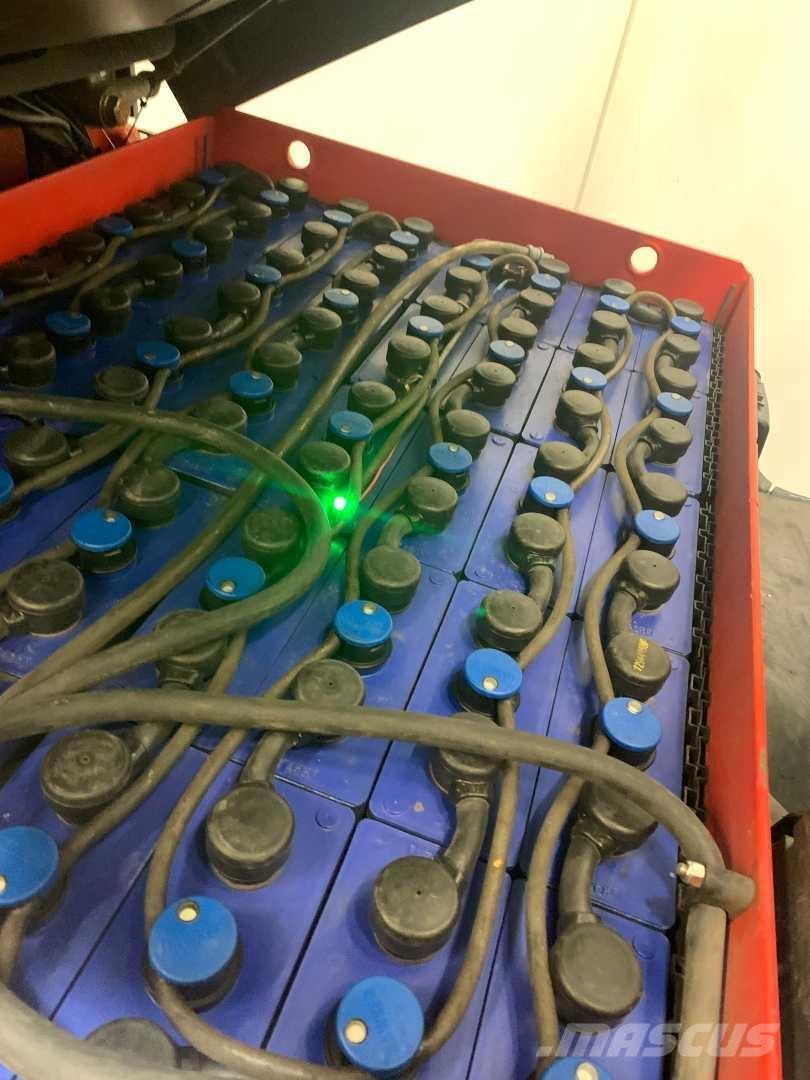 Linde E25 Электропогрузчики