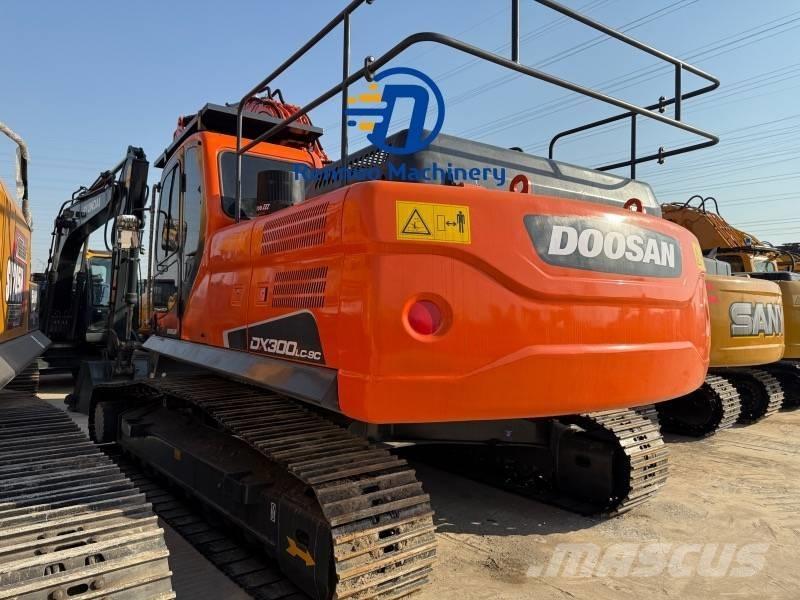 Doosan DX 300LC-9C Гусеничные экскаваторы