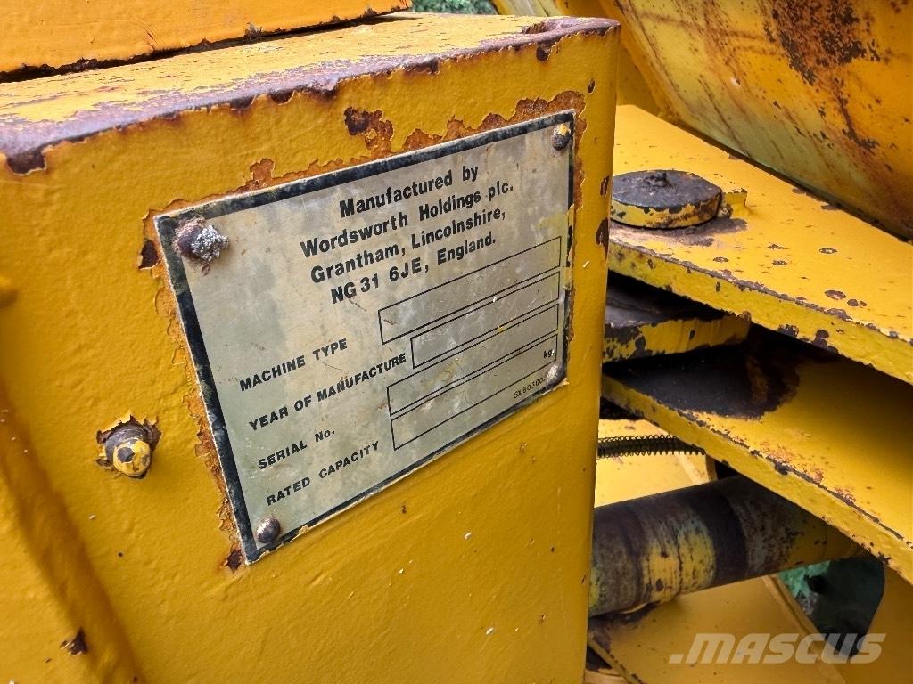 Barford SX 7000 Мини-самосвалы