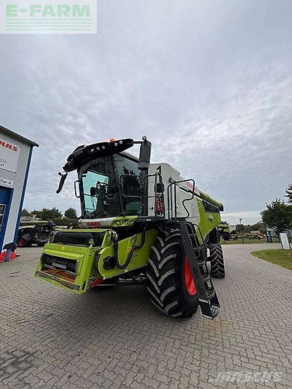 CLAAS lexion 6800 Зерноуборочные комбайны