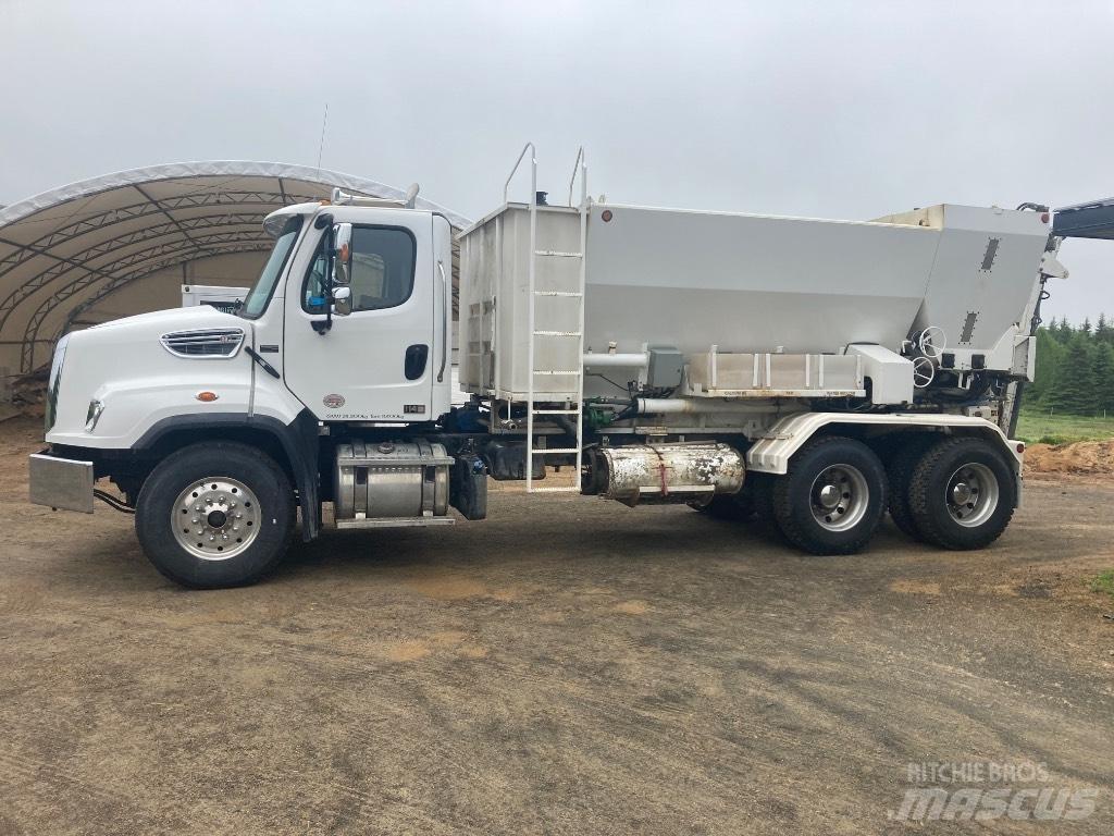 Freightliner SD 114 Автобетоносмесители