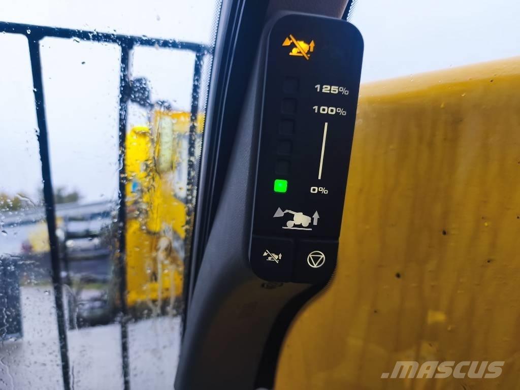 JCB 560-80 Телескопические погрузчики