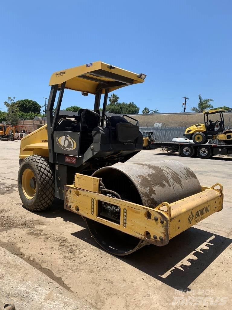 Bomag BW 177DH-50 Грунтовые катки