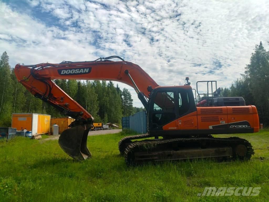 Doosan DX 300 LC Гусеничные экскаваторы