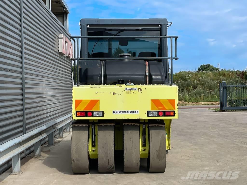 Ammann AP 240 Пневматические катки