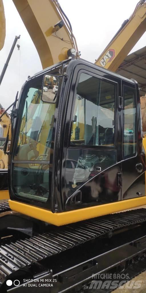 CAT 2021 CAT 313D2GC Колёсные экскаваторы