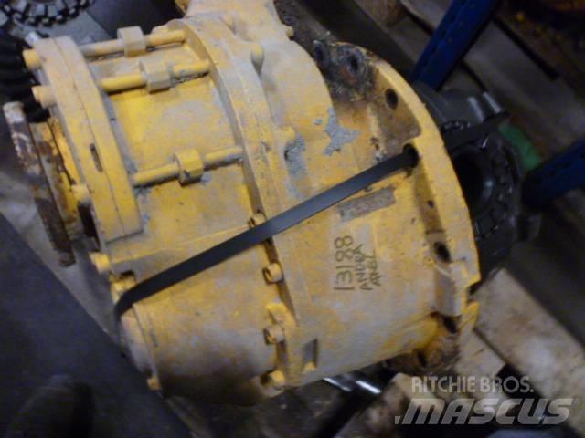  Axelväxel Volvo A25 Оси