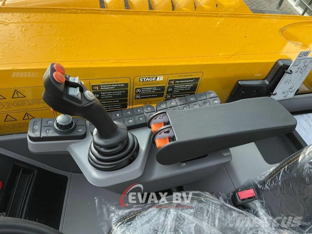 JCB 542-70 AgriXtra Сельскохозяйственные телескопические погрузчики