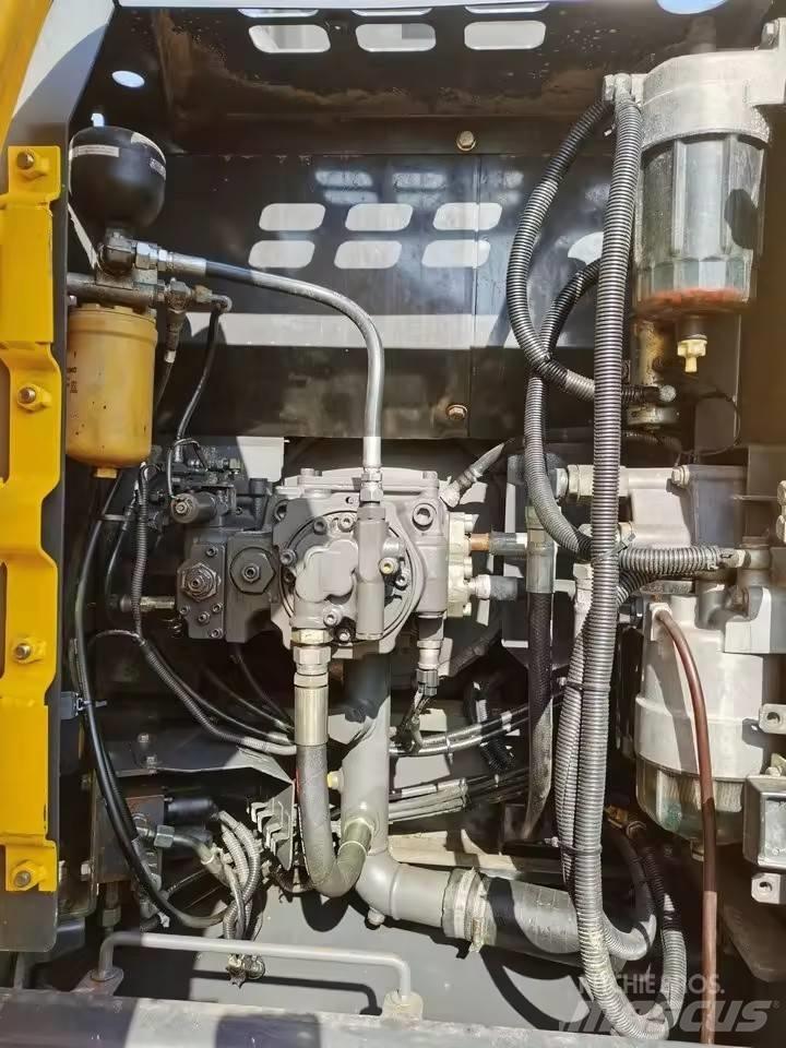 Sumitomo SH130-6 Гусеничные экскаваторы