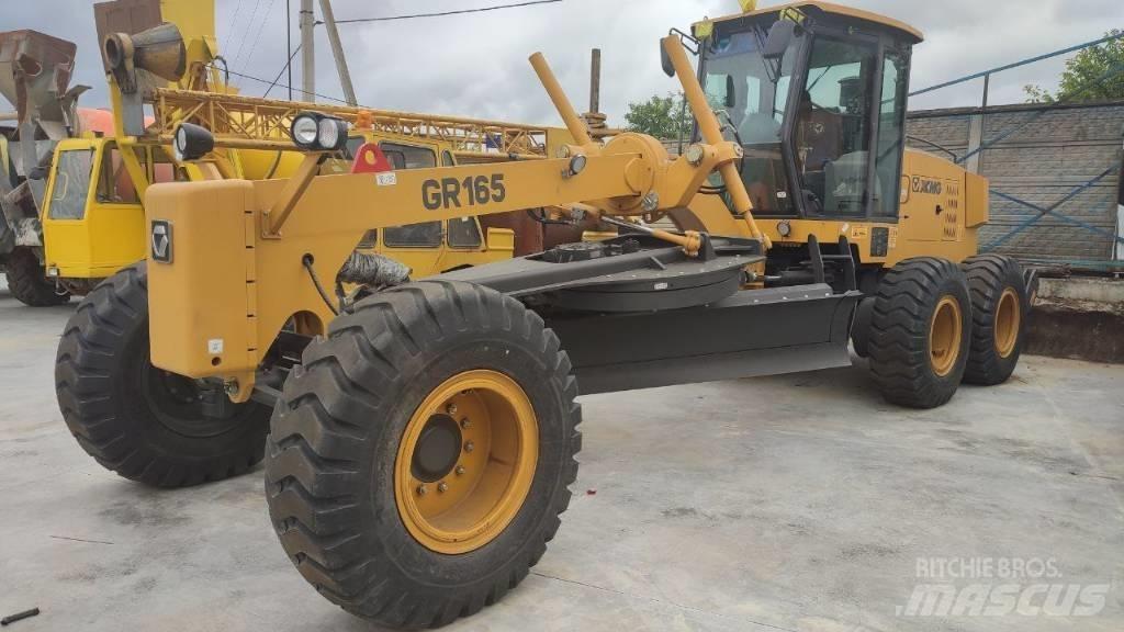 XCMG GR165 Грейдеры