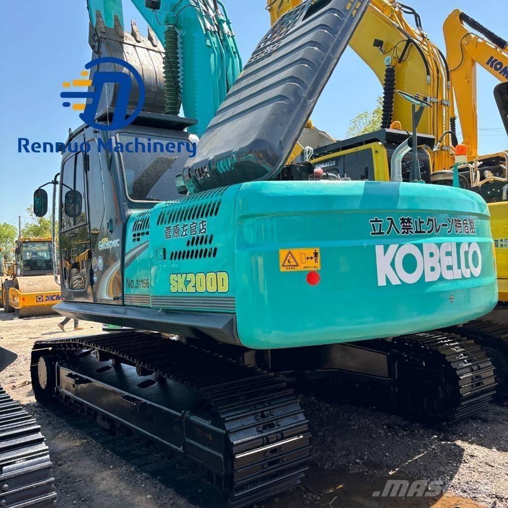 Kobelco SK 200 Гусеничные экскаваторы