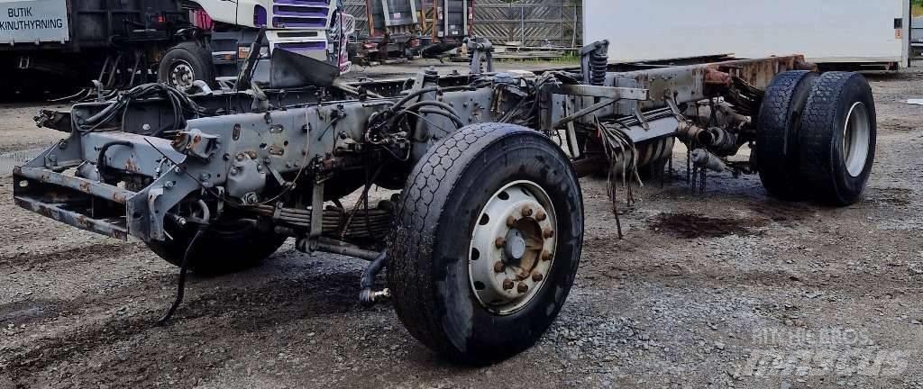 Scania 3-serie Шасси с кабиной