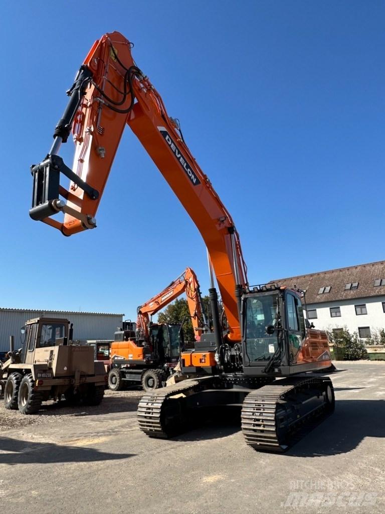 Develon DX300Lc-7 Гусеничные экскаваторы