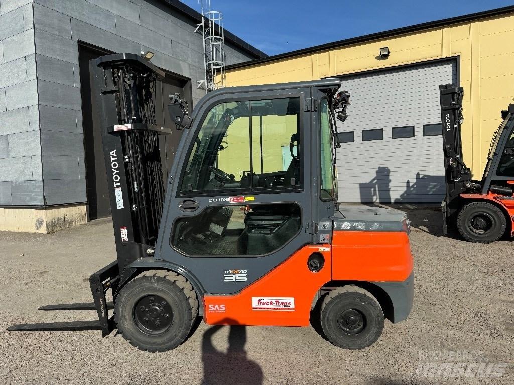 Toyota 52-8FDJF35 Дизельные погрузчики