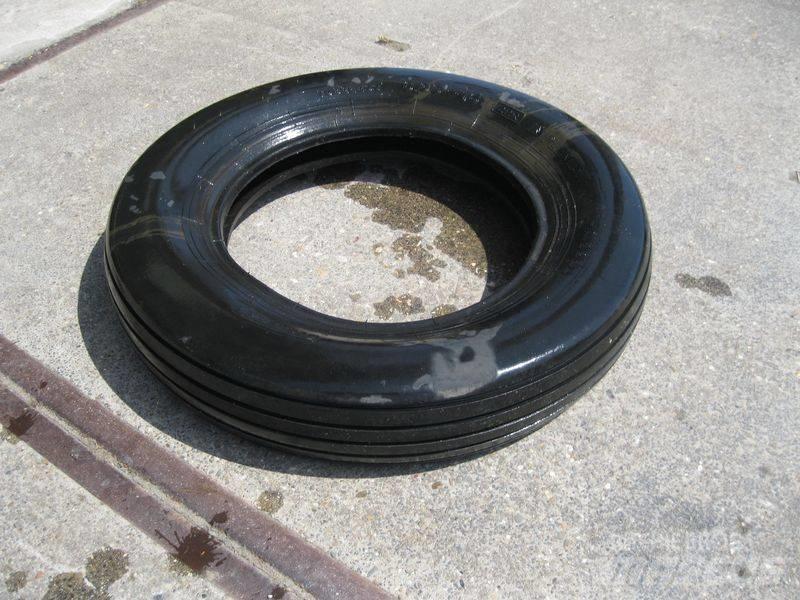 Pirelli 6.00-16 band Шины и колёса