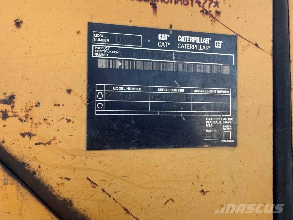CAT D 3 G Гусеничные бульдозеры